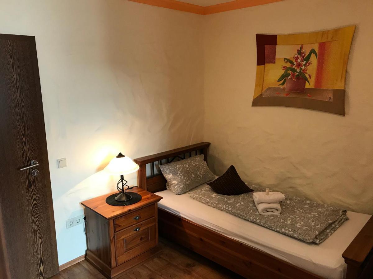 Landhotel Lindenhof Grevenbroich Ngoại thất bức ảnh