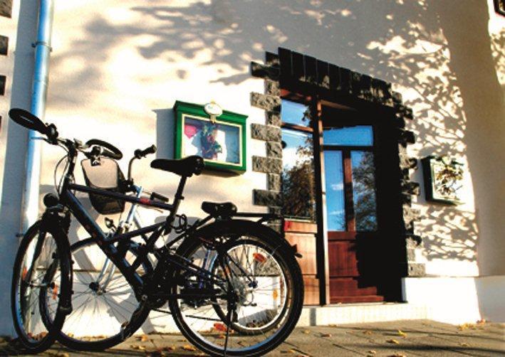 Landhotel Lindenhof Grevenbroich Ngoại thất bức ảnh
